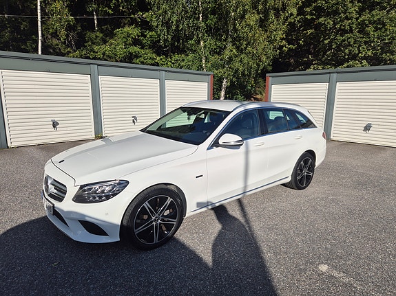 Mercedes-Benz C300 13 of 14