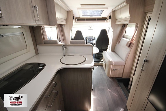 Kabe Travel Master Classic 740 LXL 7 of 15
