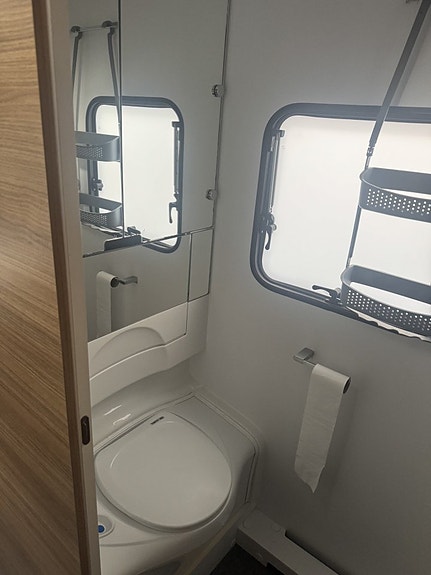 Adria Altea 552 15 of 16