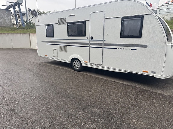 Adria Altea 552 2 of 16