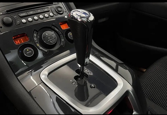 Peugeot 5008 4 of 8