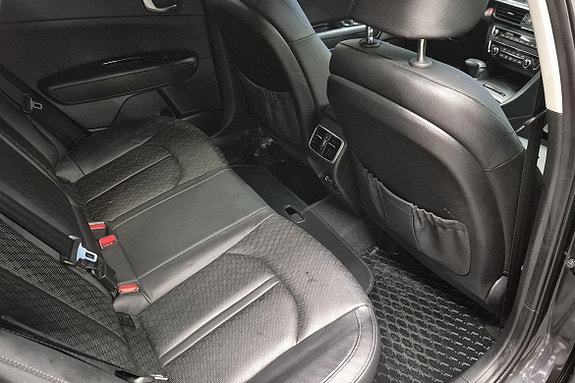 Kia Optima 18 of 30