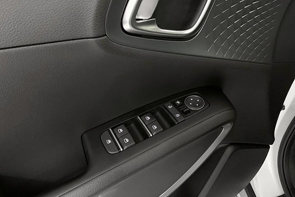 Kia e-Soul 9 of 18