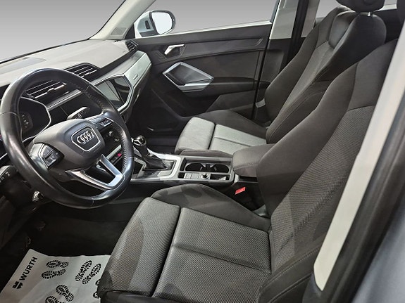 Audi Q3 6 of 7