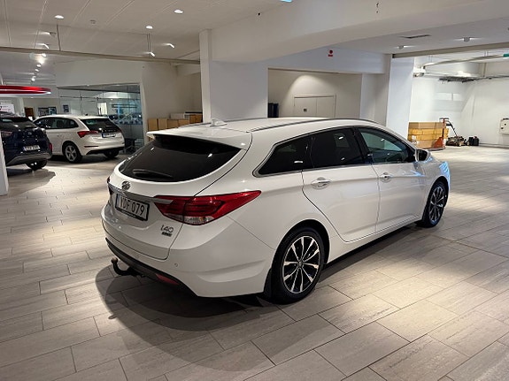 Hyundai i40 8 of 25
