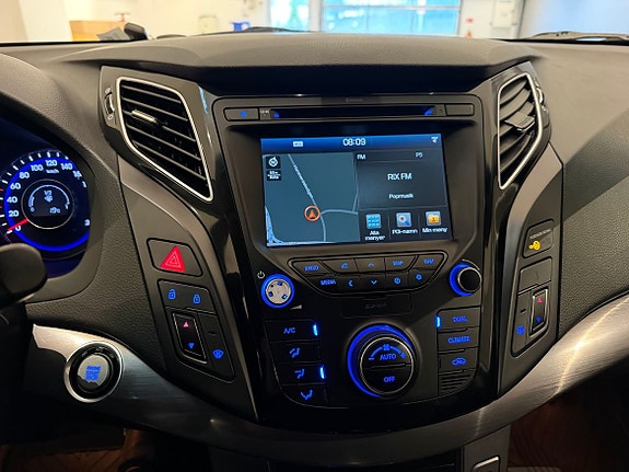 Hyundai i40 13 of 25