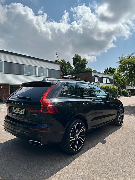 Volvo XC60 5 of 16