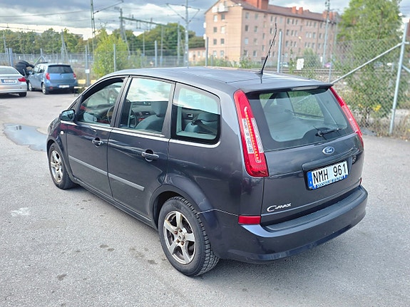 Ford C-Max 2 of 18