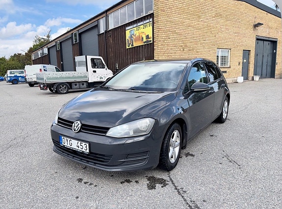 Volkswagen Golf VII 3 of 7