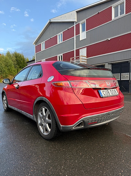Honda Civic 9 of 13