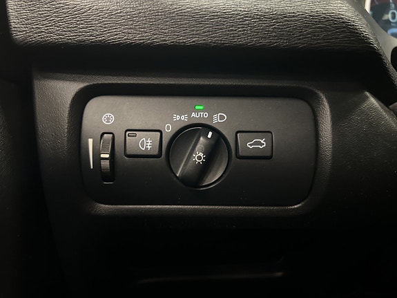 Volvo V40 Cross Country 15 of 20
