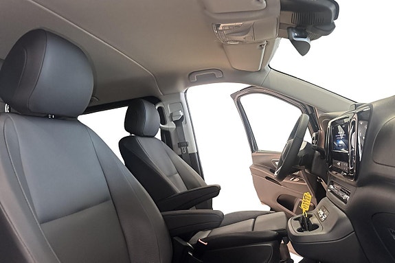Mercedes-Benz Vito 119 14 of 15