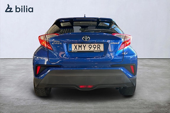 Toyota C-HR 5 of 25