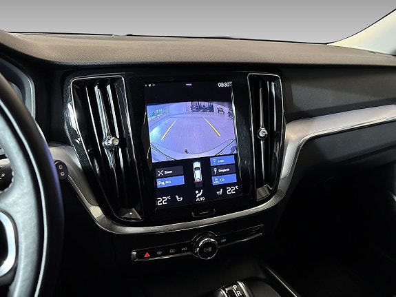 Volvo V60 Cross Country 18 of 20