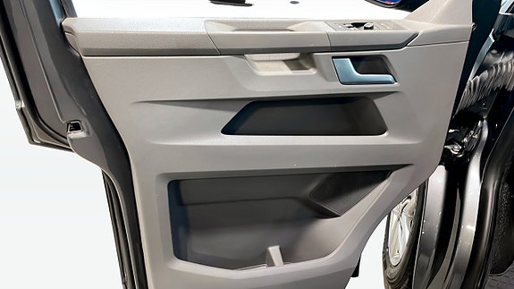 Volkswagen Transporter 11 of 12