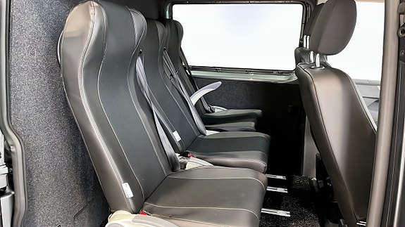 Volkswagen Transporter 5 of 12
