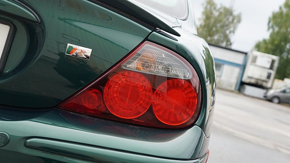 Jaguar S-TYPE 15 of 30