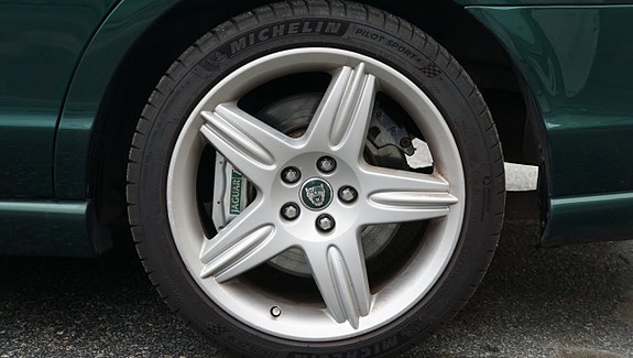 Jaguar S-TYPE 11 of 30
