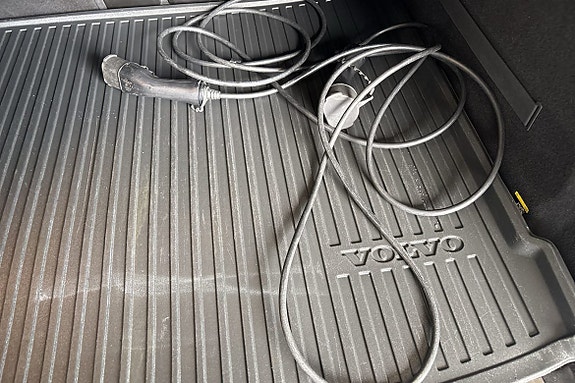 Volvo XC60 15 of 30