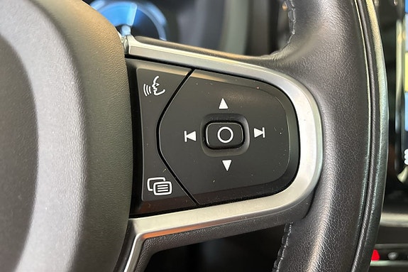 Volvo XC60 20 of 30