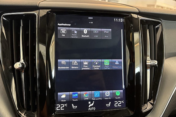 Volvo XC60 25 of 30