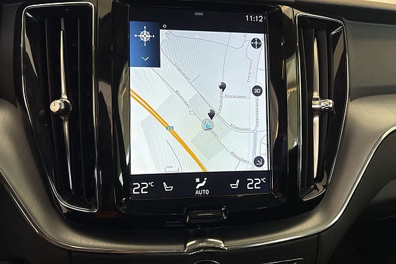 Volvo XC60 23 of 30