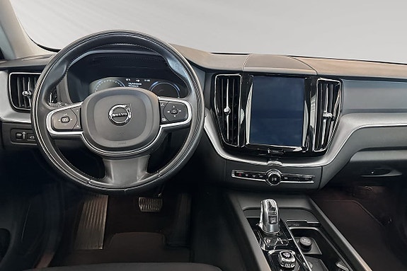 Volvo XC60 9 of 30