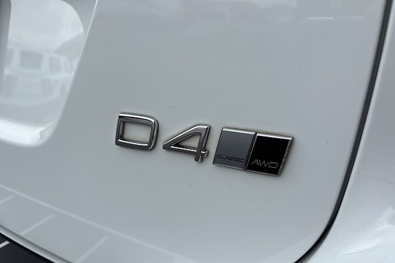 Volvo XC60 14 of 30