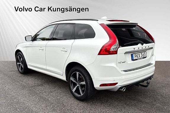 Volvo XC60 4 of 30