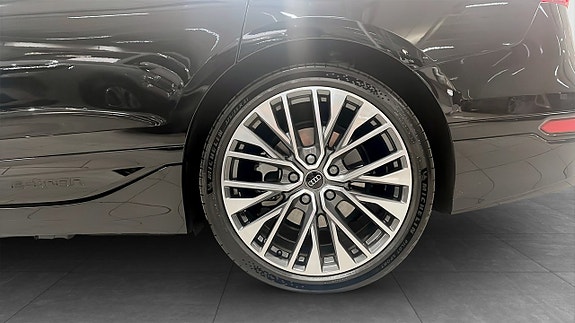 Audi A6 6 of 14