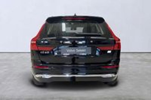 Volvo XC60 5 of 10
