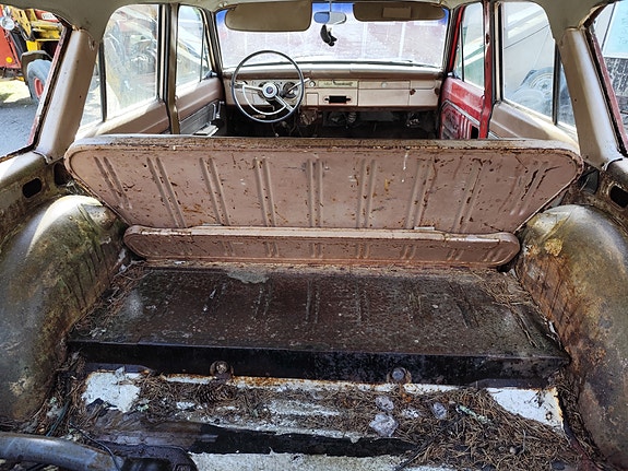 Plymouth Valiant 6 of 6