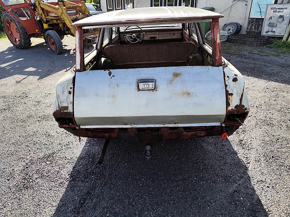 Plymouth Valiant 4 of 6
