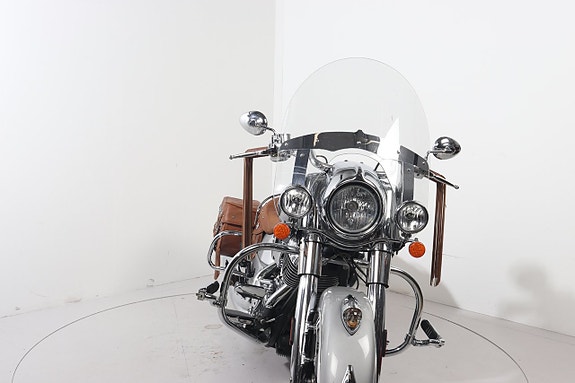 Indian CHIEF VINTAGE CLASSIC 3 of 7