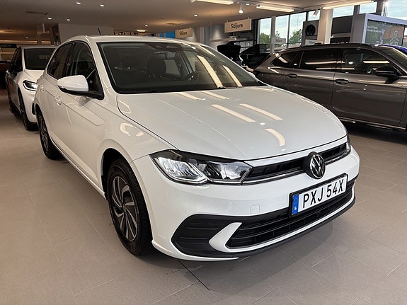 Volkswagen Polo 3 of 15