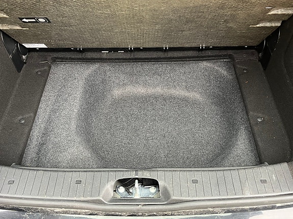 Mercedes-Benz A160 6 of 6