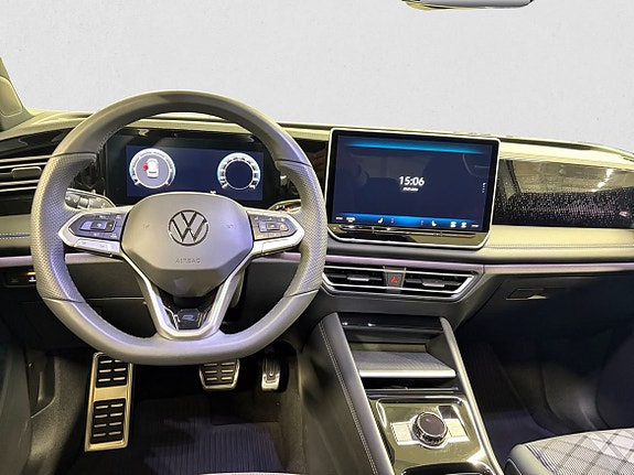 Volkswagen Tiguan 9 of 15