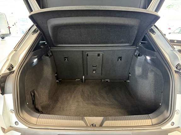 Volkswagen ID.4 10 of 12