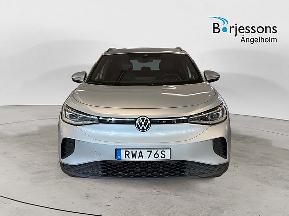 Volkswagen ID.4 4 of 12