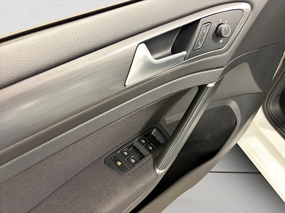 Volkswagen Golf I 8 of 12