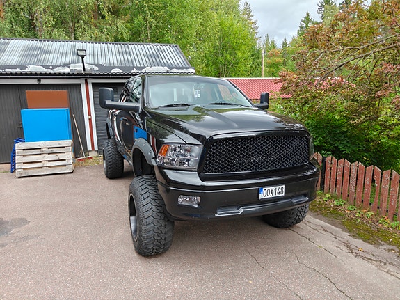 RAM 1500 4 of 8
