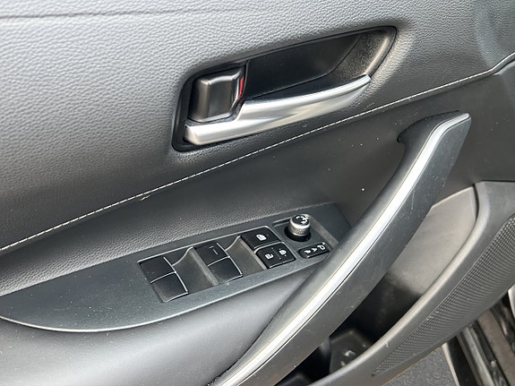 Toyota Corolla 9 of 22