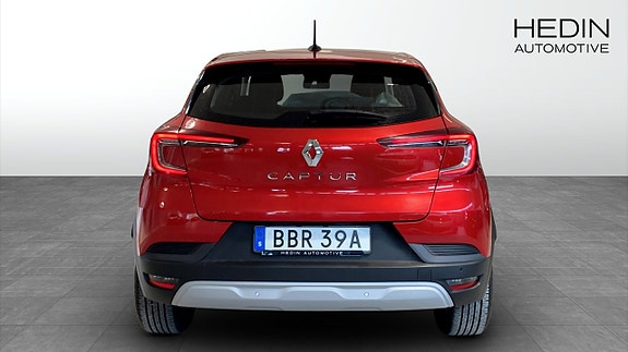 Renault Captur 7 of 16