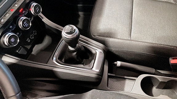 Renault Captur 15 of 16