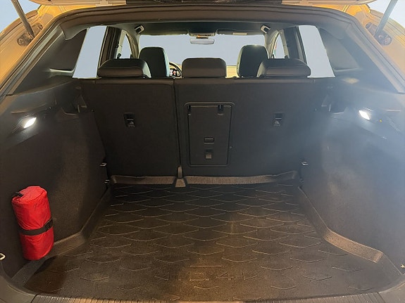 Volkswagen ID.4 GTX 12 of 18