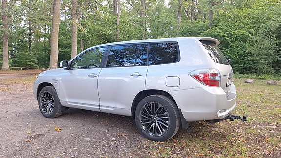 Toyota Highlander 3 of 14