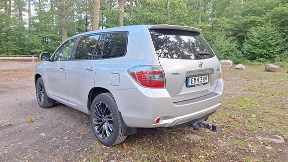 Toyota Highlander 5 of 14