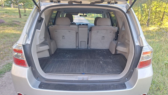 Toyota Highlander 13 of 14