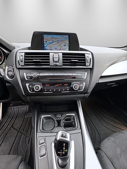 BMW 116i 23 of 25