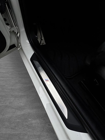 BMW 116i 21 of 25